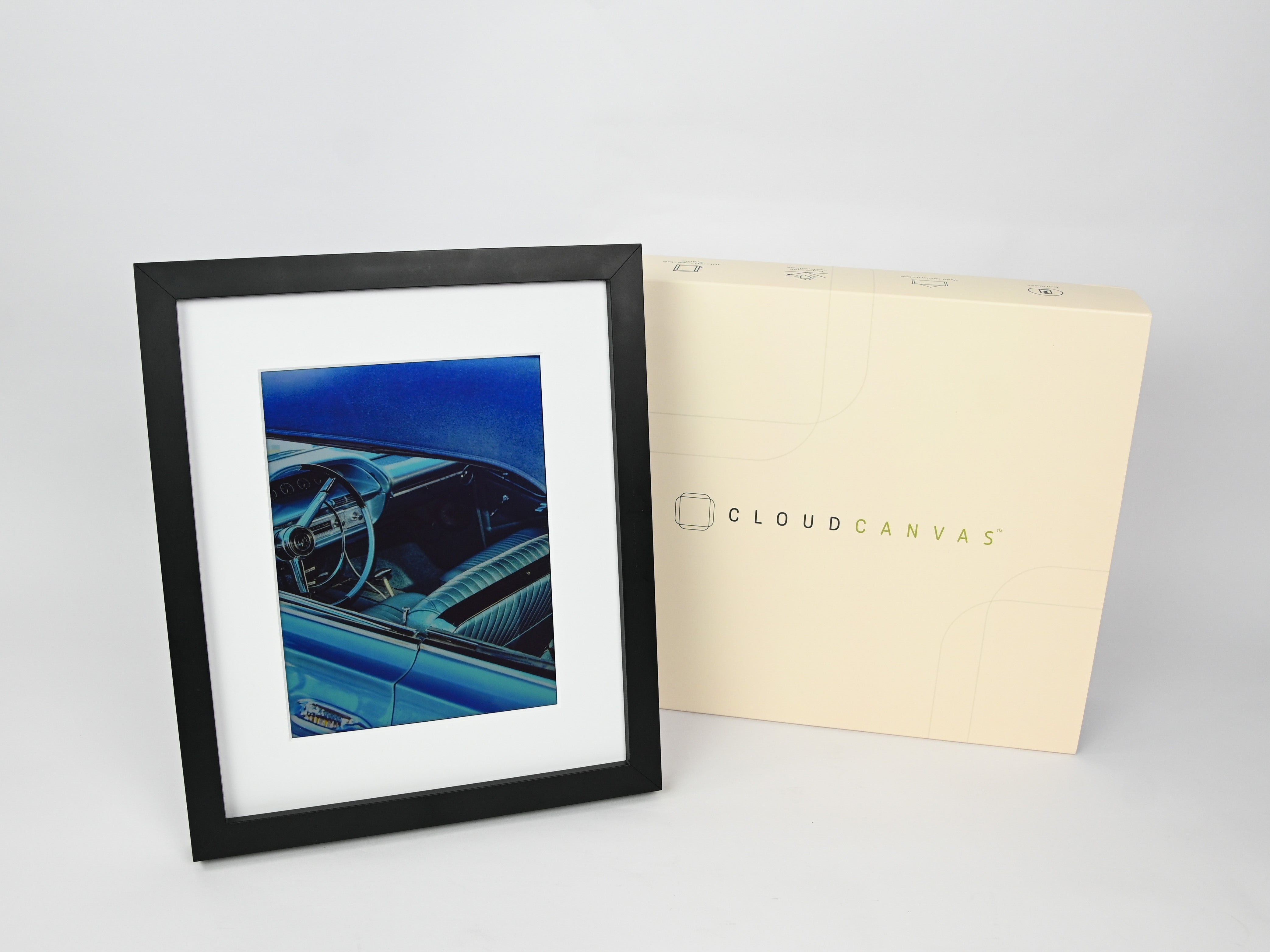Cloud Canvas frame and box #black